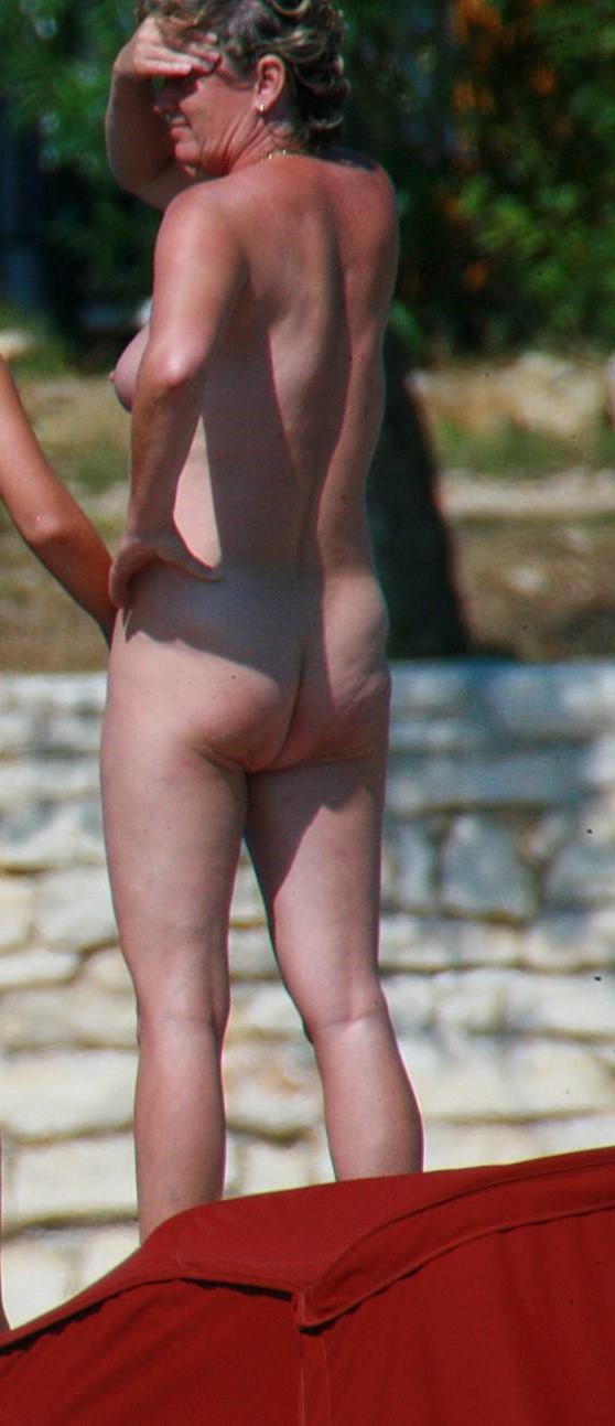 Purenudism Photos Chased With A Fish Net - 2